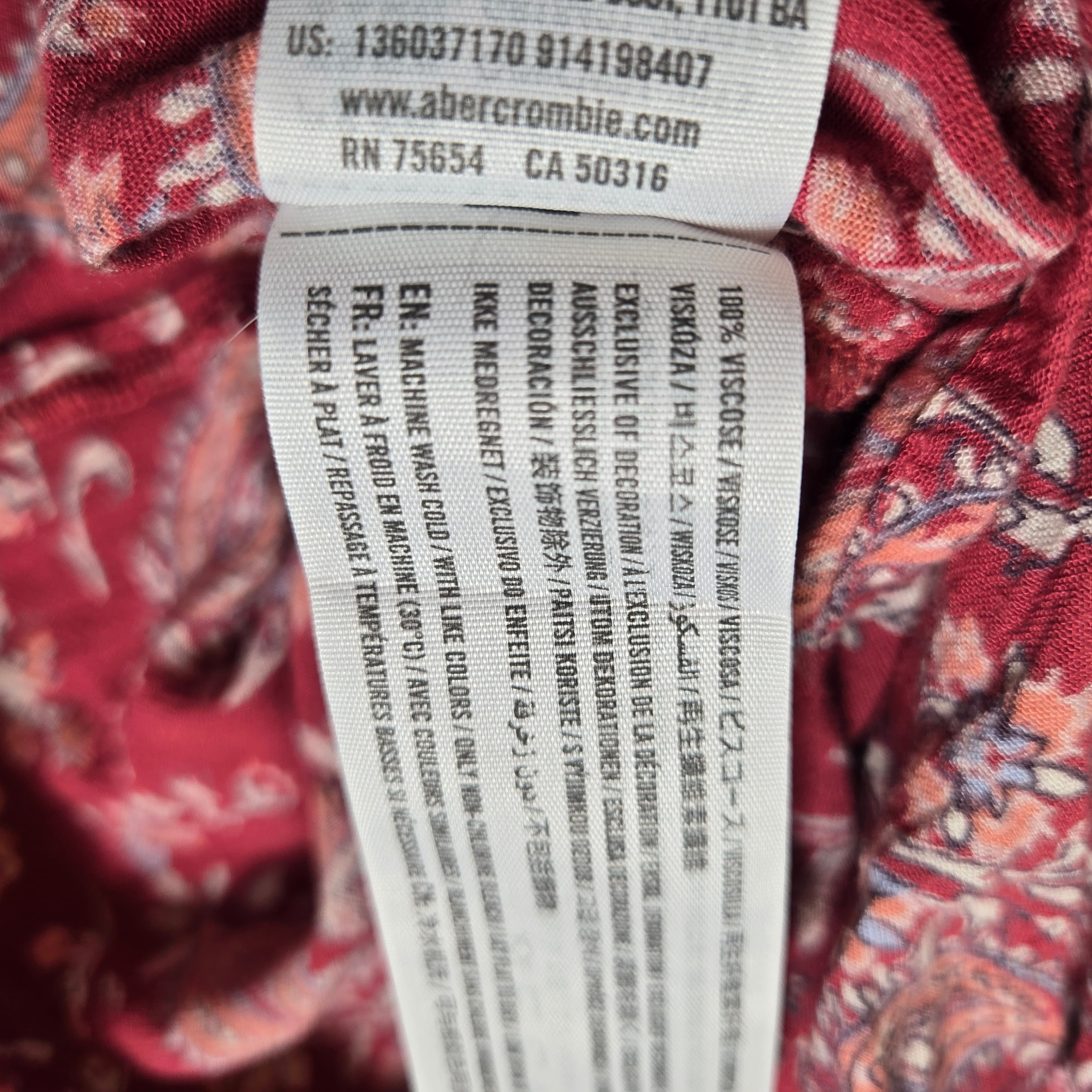 Abercrombie and Fitch  Boho Off-Shoulder Floral Blouse - Thumbnail 8