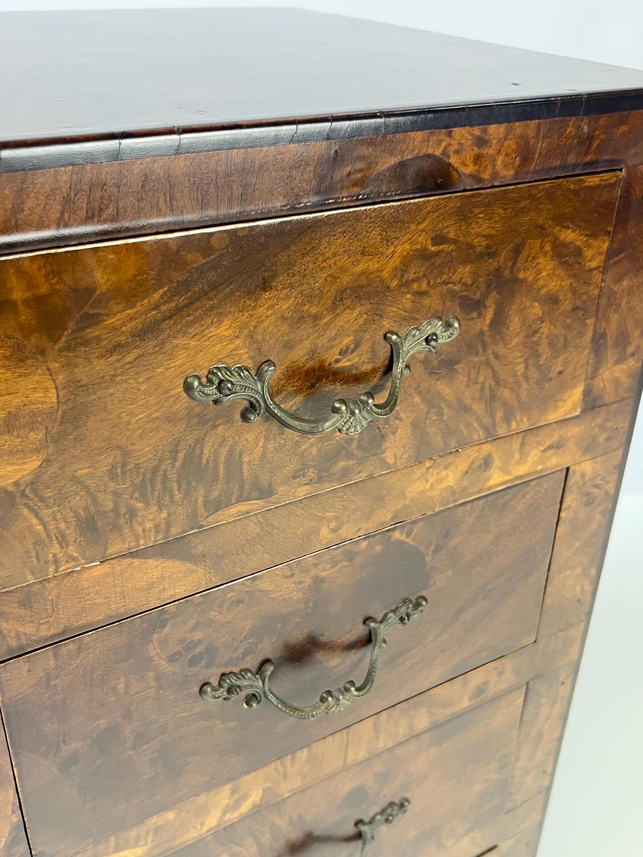 Vintage Italian Burl Wood 4-Drawer Nightstand or Side Chest - Thumbnail 12