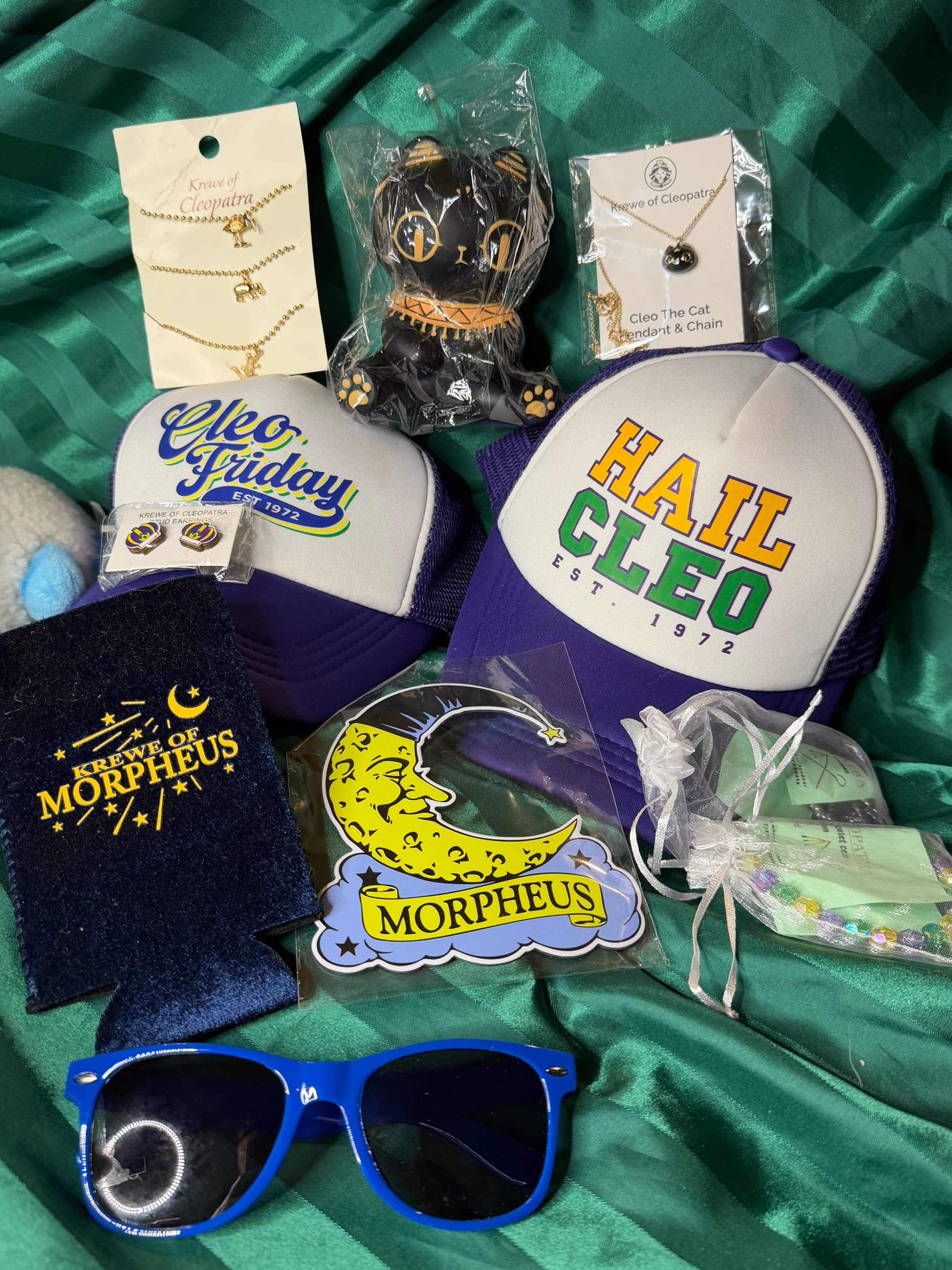 Krewe of Cleopatra & Muses Mardi Gras Accessory Bundle - Thumbnail 3