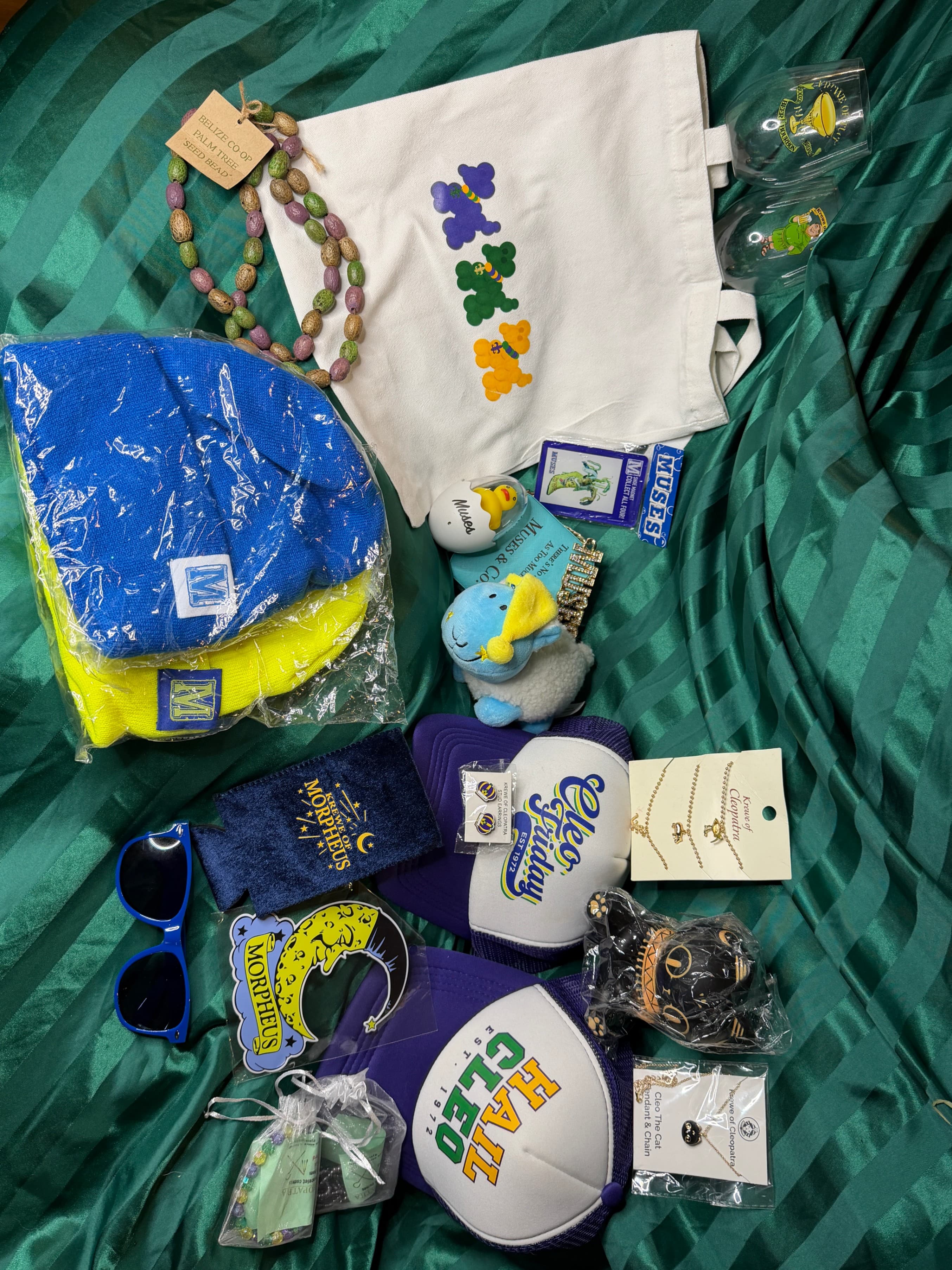 Krewe of Cleopatra & Muses Mardi Gras Accessory Bundle - Thumbnail 5