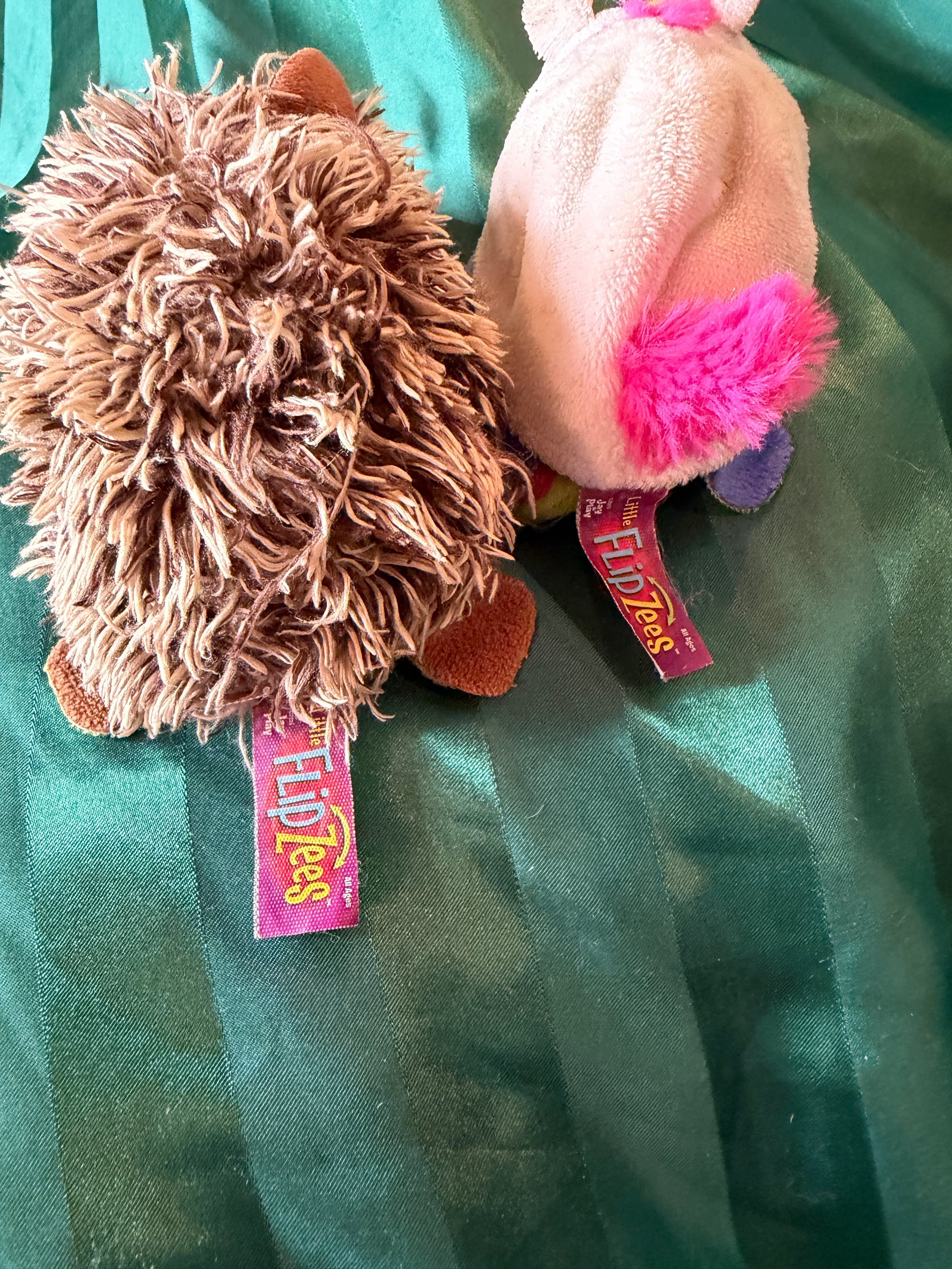 FlipaZoo Hedgehog Unicorn Plush Toy Set - Thumbnail 2