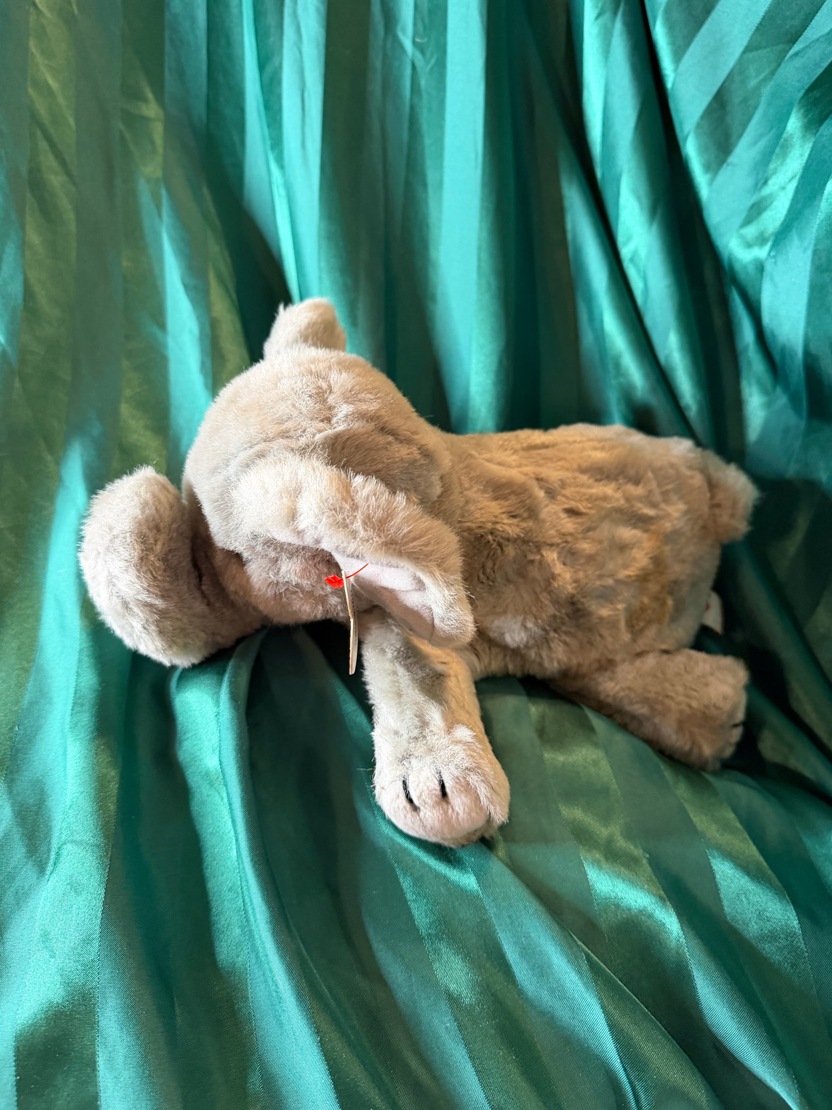 Ty Beanie Baby Spout the Whale 1997 Plush Toy - Thumbnail 2