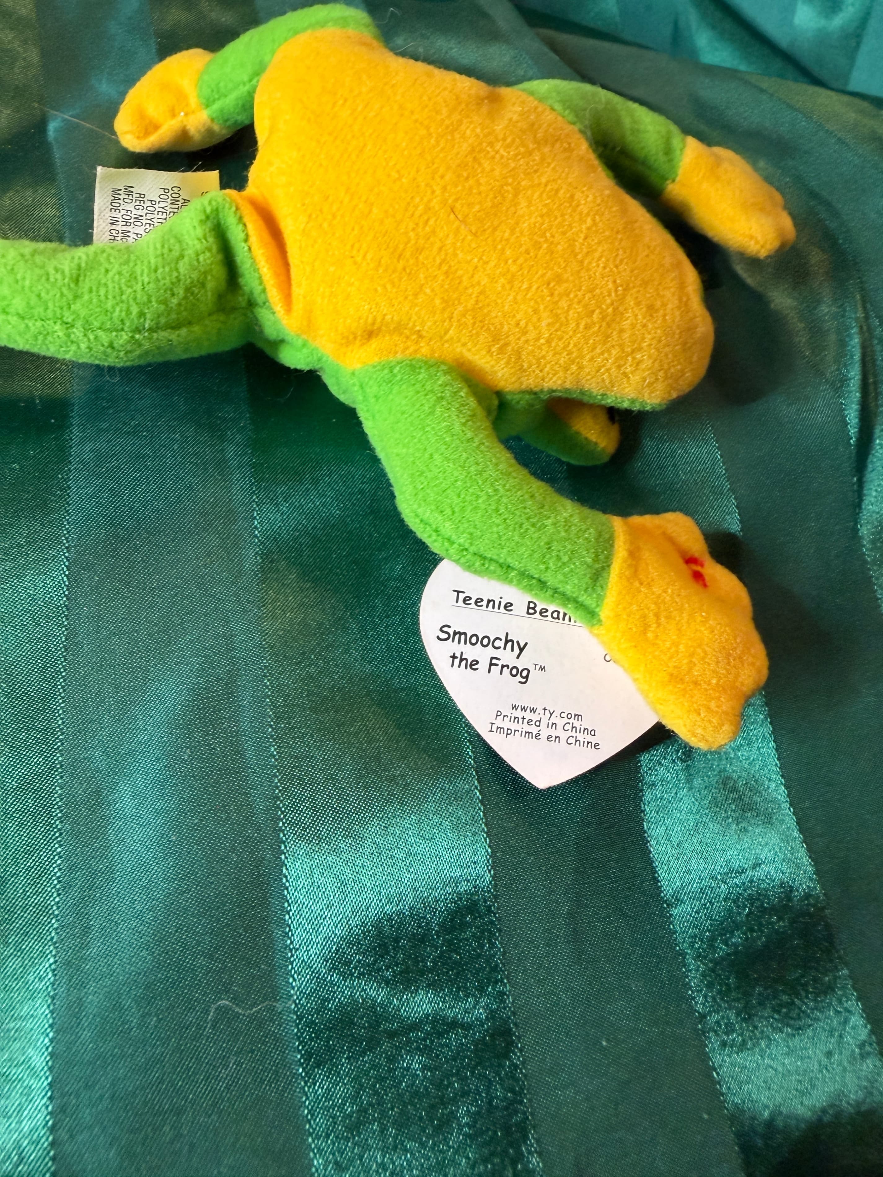 Ty Beanie Baby Smoochy the Frog Plush 1997 - Thumbnail 3