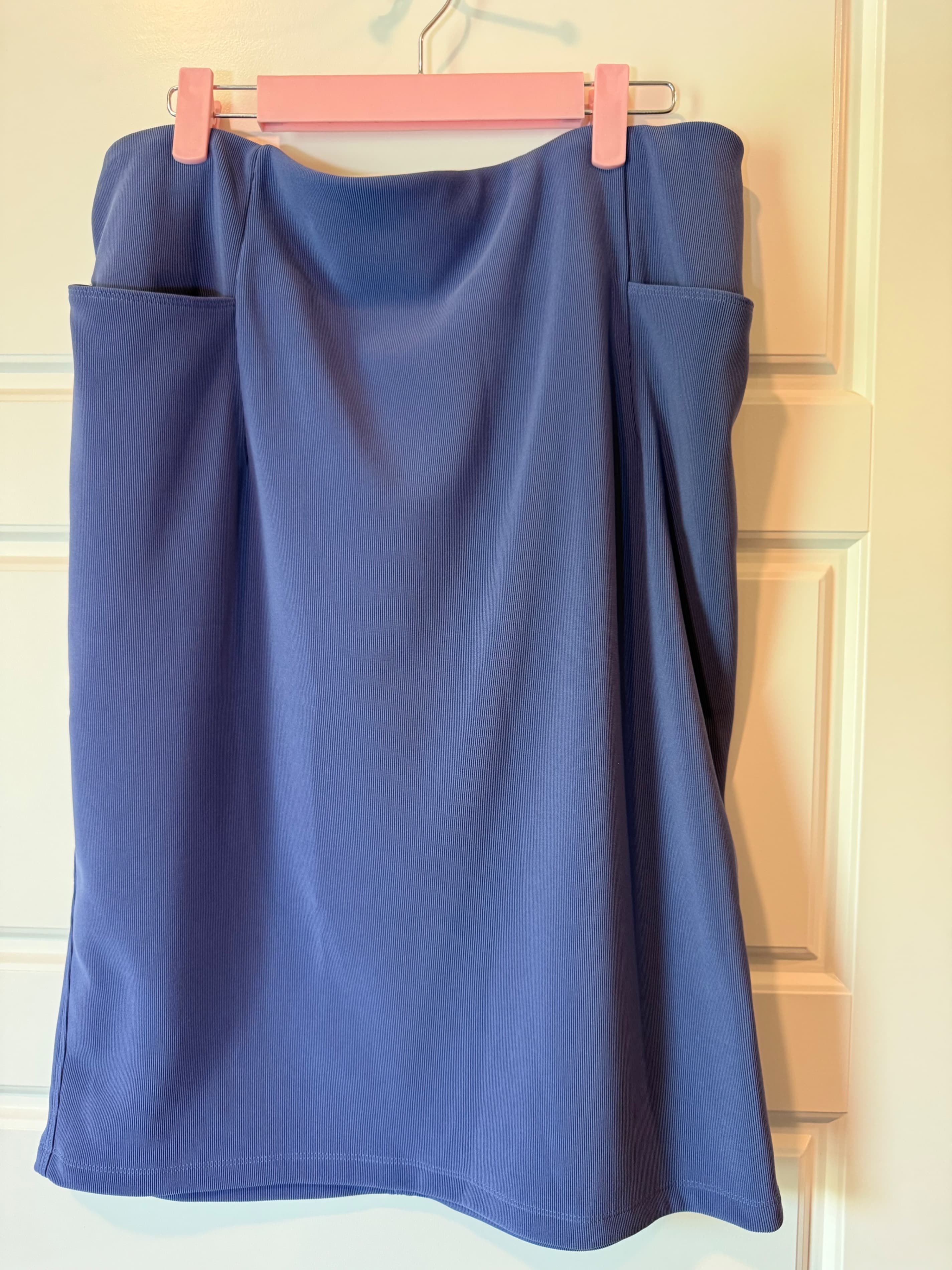 Snoga Athletics Blue Skirt Size L