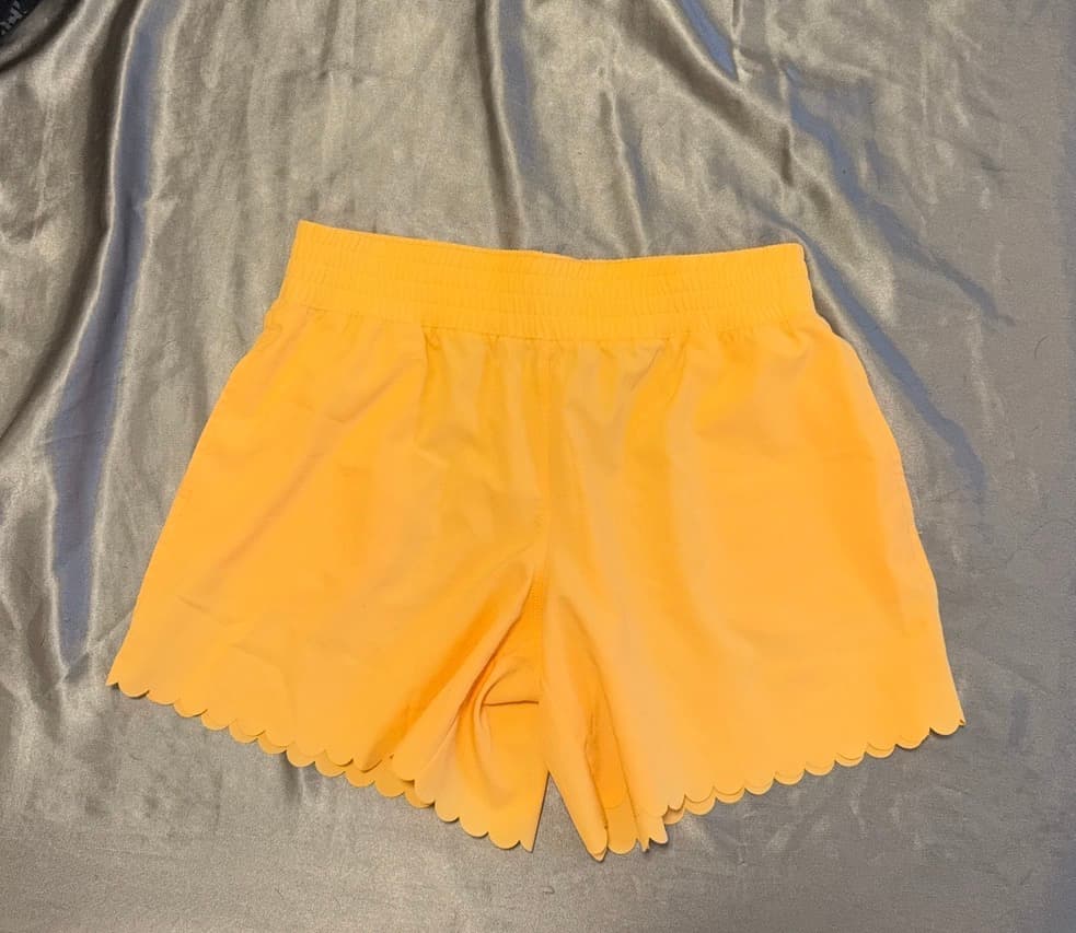 Old Navy Active StretchTech XL Yellow Shorts - Thumbnail 3
