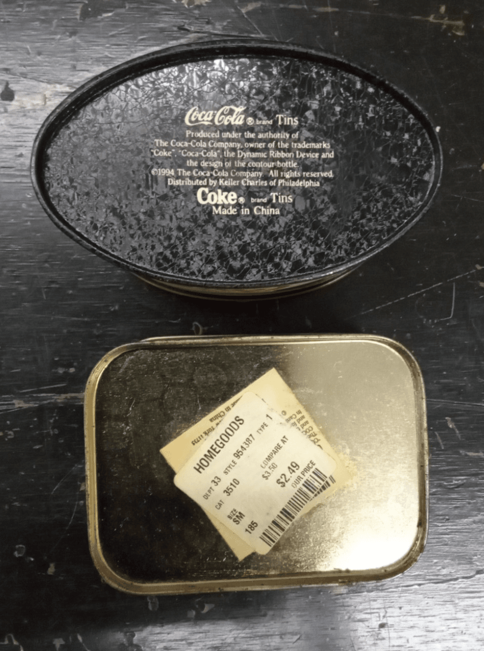 2 Vintage Coca-Cola Tins 1984 & 1994 - Thumbnail 6