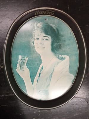 Set Of 2 Vtg 1973 Repro. of 1923 Coca Cola Flapper Girl Oval Metal Tray - Thumbnail 4