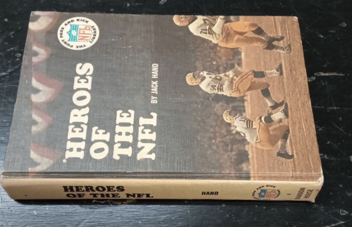 Heroes Of The NFL by Jack Hand 1965 - Thumbnail 2