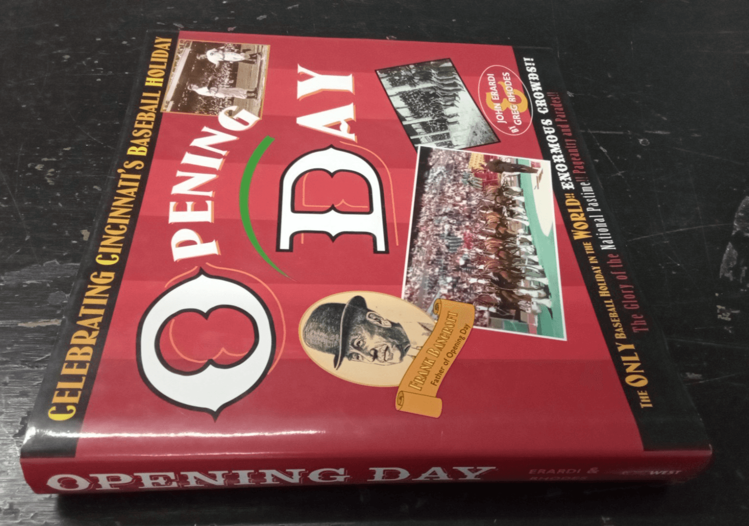 2004 Opening Day Cincinnati Reds Hardback Book. JV - Thumbnail 3