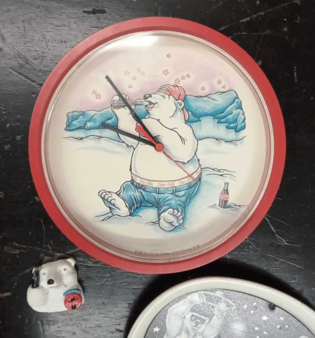 1996 Coca Cola Clock Polar Bear 10" Round, Polar Bear Coke Magnet, Metal Tray - Thumbnail 2