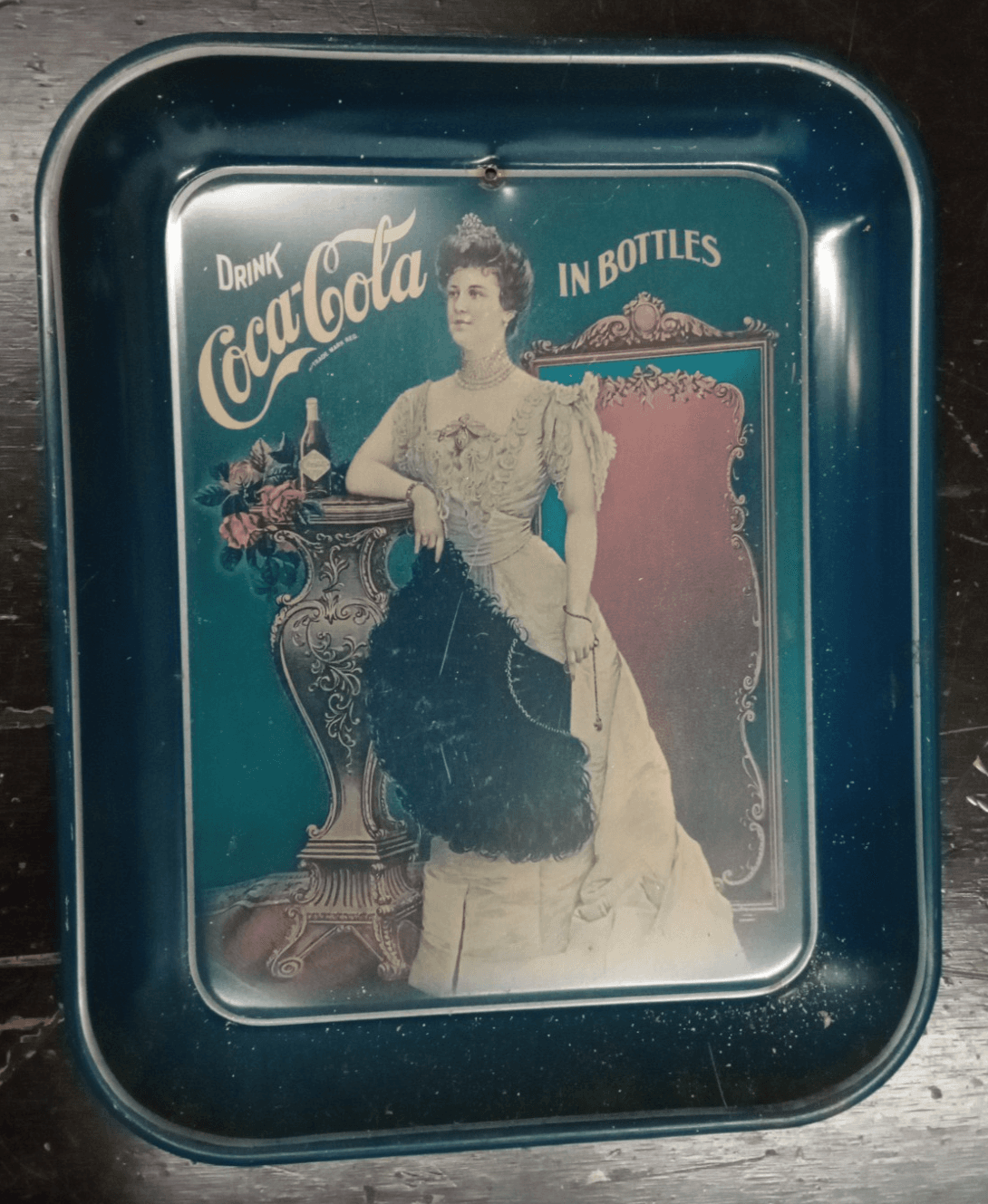 Coca-Cola "Taking a Break" Drink Coca-Cola Tray 13-3/4" x 17-1/2" - Thumbnail 6