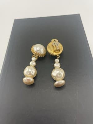 Miriam Haskell Earrings Faux Baroque Pearl Drop Dangle Clip On Russian Gold VTG - Thumbnail 10