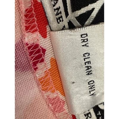 Vintage DVF Silk Wrap Dress Pink Orange Ikat Quatrefoil Print worn on Buffy sz 4 - Thumbnail 12