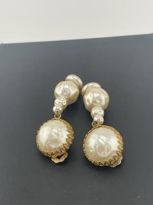 Miriam Haskell Earrings Faux Baroque Pearl Drop Dangle Clip On Russian Gold VTG - Thumbnail 6