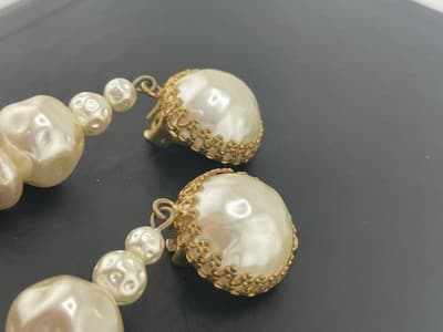 Miriam Haskell Earrings Faux Baroque Pearl Drop Dangle Clip On Russian Gold VTG - Thumbnail 8