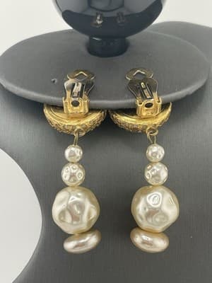 Miriam Haskell Earrings Faux Baroque Pearl Drop Dangle Clip On Russian Gold VTG - Thumbnail 11