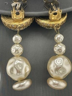 Miriam Haskell Earrings Faux Baroque Pearl Drop Dangle Clip On Russian Gold VTG - Thumbnail 12