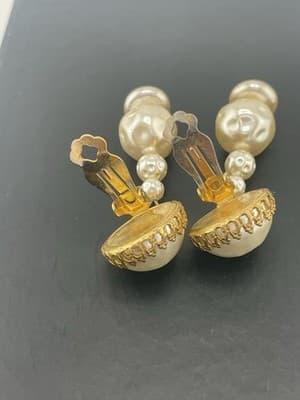 Miriam Haskell Earrings Faux Baroque Pearl Drop Dangle Clip On Russian Gold VTG - Thumbnail 13