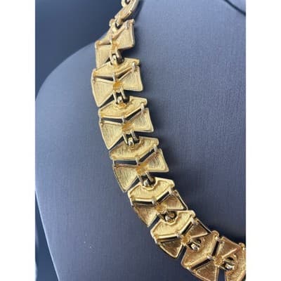Vintage Monet Enamel Panel Necklace Navy Ivory Gold Tone Statement Collar 1980's - Thumbnail 10