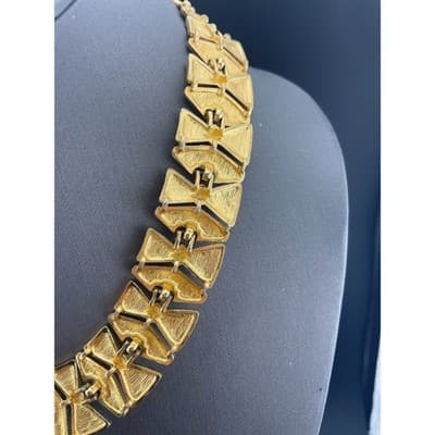 Vintage Monet Enamel Panel Necklace Navy Ivory Gold Tone Statement Collar 1980's - Thumbnail 12