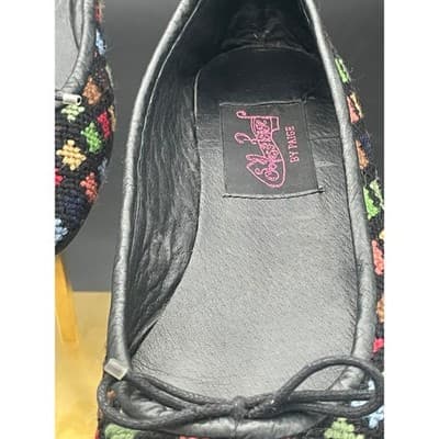 By Paige Embroidered Wool Ballet Flats Leather Trim Rainbow Needlepoint Shoe 8.5 - Thumbnail 9