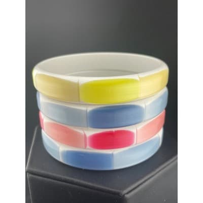 Vintage moonglow lucite tile bangle bracelet stack pastel 4pc 1/2" wide 2.75" ID - Thumbnail 5