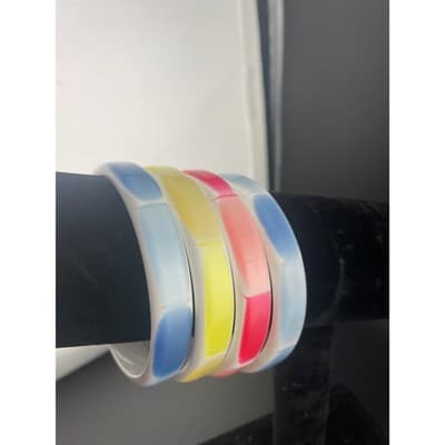Vintage moonglow lucite tile bangle bracelet stack pastel 4pc 1/2" wide 2.75" ID - Thumbnail 3