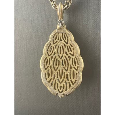 Vintage Crown Trifari Gold Tone Pendant Necklace Leaf Drop Statement 24" - Thumbnail 13