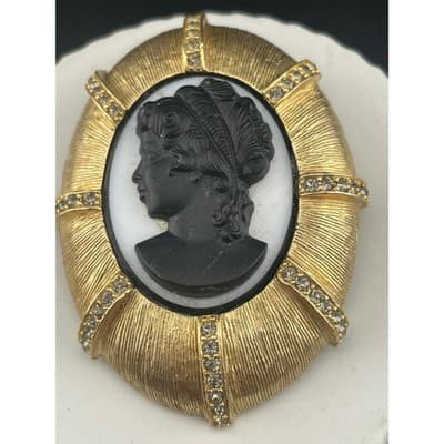 Schrager Large Gold Tone Statement Brooch Black Cameo Rhinestone Sculptural Vtg - Thumbnail 2