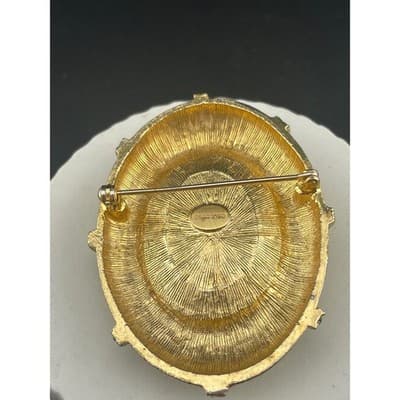Schrager Large Gold Tone Statement Brooch Black Cameo Rhinestone Sculptural Vtg - Thumbnail 5