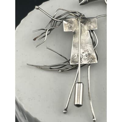 John Storey LHTC Sterling Silver Hairdresser Brooch 1987 1988 Wearable Art Pin - Thumbnail 13