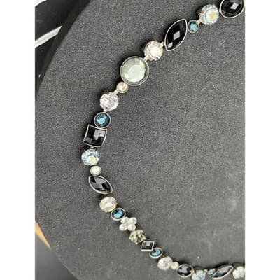 Sorrelli Mixed Cut Crystal Station Necklace Black Blue Gray Rhinestone Signed - Thumbnail 8