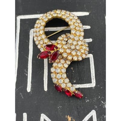 Vintage Opalescent Rhinestone Demi Parure Brooch & Clip Earrings Set Ruby Red - Thumbnail 3