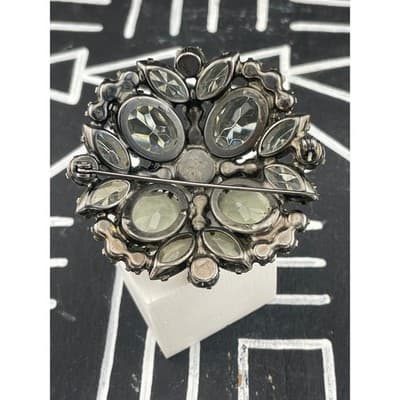 Verified Juliana D&E Brooch #8141 Smoky Gray Rhinestones Gunmetal AB Vintage - Thumbnail 5