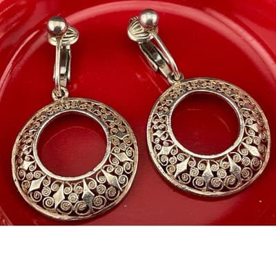 Vintage Sterling Silver Filigree Circle Drop Hoop Clip-On Earrings mid century - Thumbnail 6