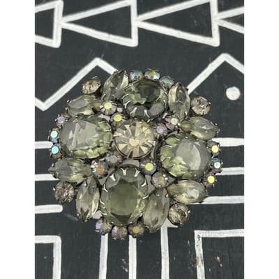 Verified Juliana D&E Brooch #8141 Smoky Gray Rhinestones Gunmetal AB Vintage - Thumbnail 2