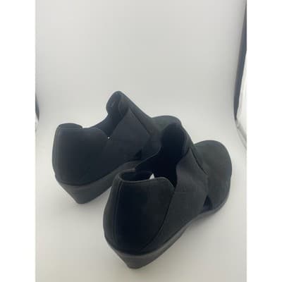 Eileen Fisher Perry black nubuck suede elastic cutout shoes booties sz 7.5 - Thumbnail 9