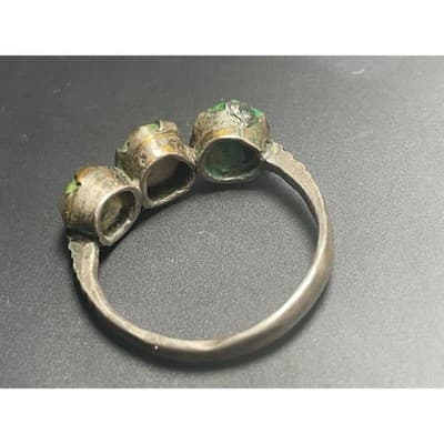 Vintage Silver Green Waxy Cabochon Ring Organic Modernist 3 Stone Band Size 8 - Thumbnail 10