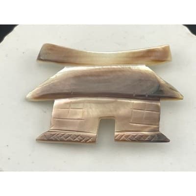 Vintage Mother of Pearl Pagoda Brooch Carved Shell Asian Temple Pin mid century - Thumbnail 4
