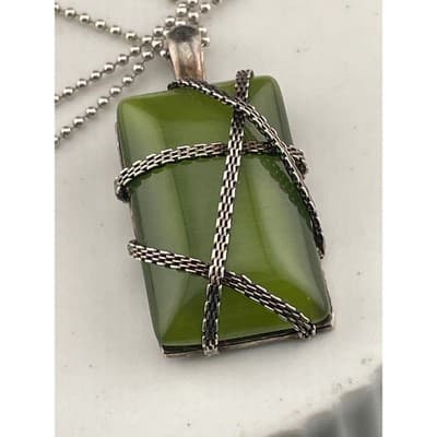 RMN Green Cat's Eye Glass Pendant Necklace Sterling Chain Chatoyant - Thumbnail 4