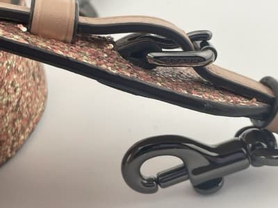 Coach Novelty Strap Rose Gold Glitter Leather Crossbody Gunmetal Hardware - Thumbnail 9