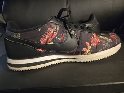 Nike Mens Cortez Basics Black Floral Print Running Shoes BV6067-001 Size 12 - Thumbnail 4
