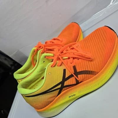 ASICS METASPEED Edge Women’s sz 8 Running Shoes Shocking Orange Black 1012B258 - Thumbnail 3