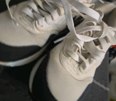 Nike Womens Air Max 1 Essential White Running Shoes Sz 6 599820-115 - Thumbnail 3