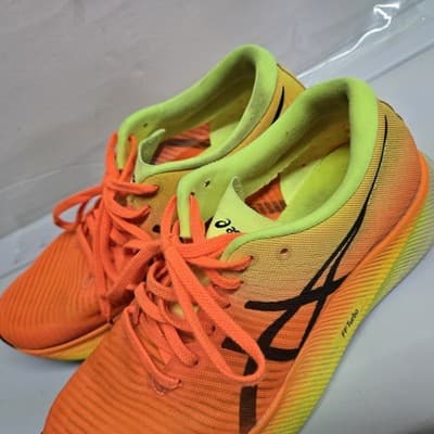 ASICS METASPEED Edge Women’s sz 8 Running Shoes Shocking Orange Black 1012B258 - Thumbnail 2