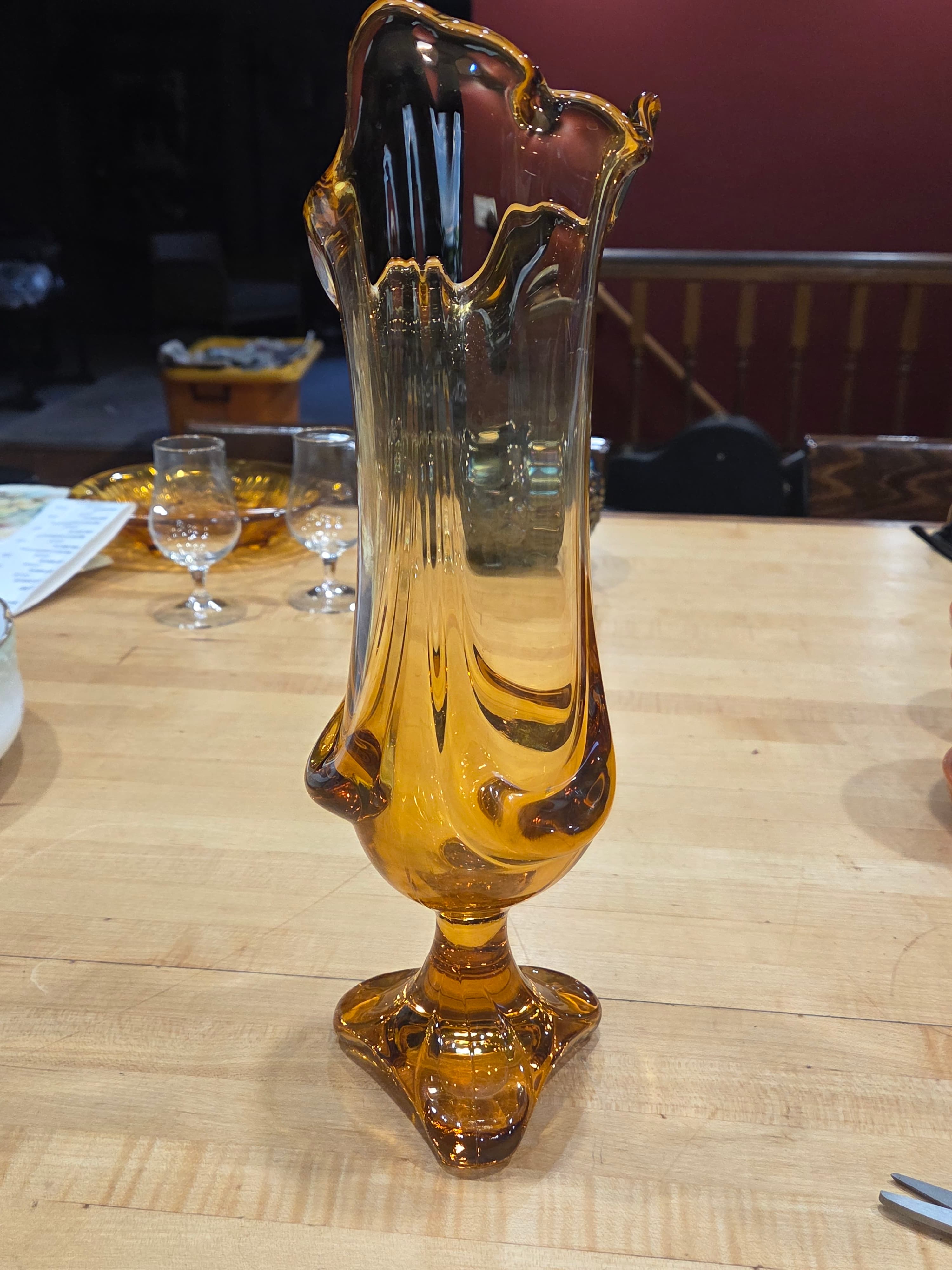 Vintage MCM Viking Amber Epic Drape Swung Vase 12.5" - Thumbnail 2