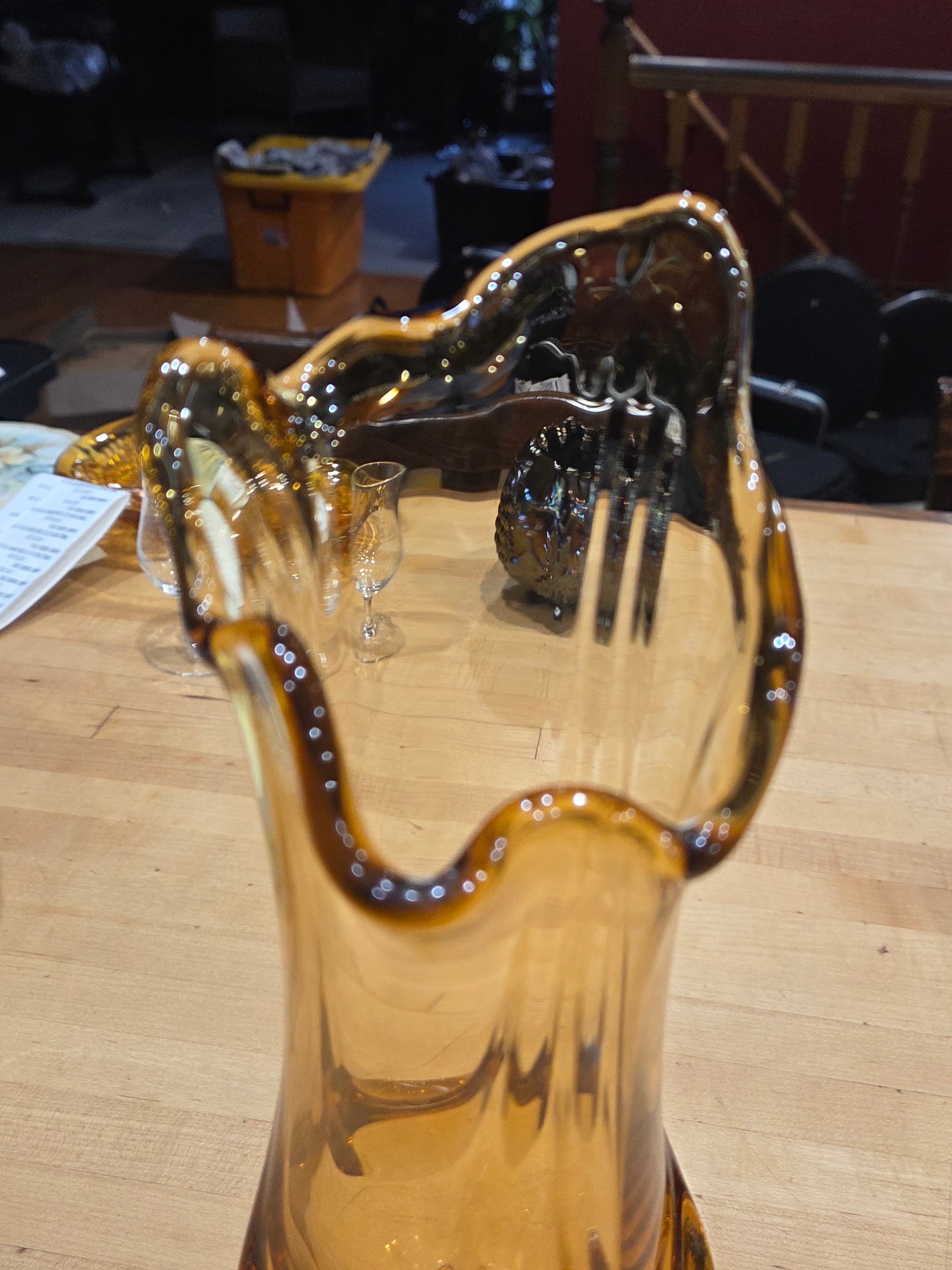 Vintage MCM Viking Amber Epic Drape Swung Vase 12.5" - Thumbnail 6