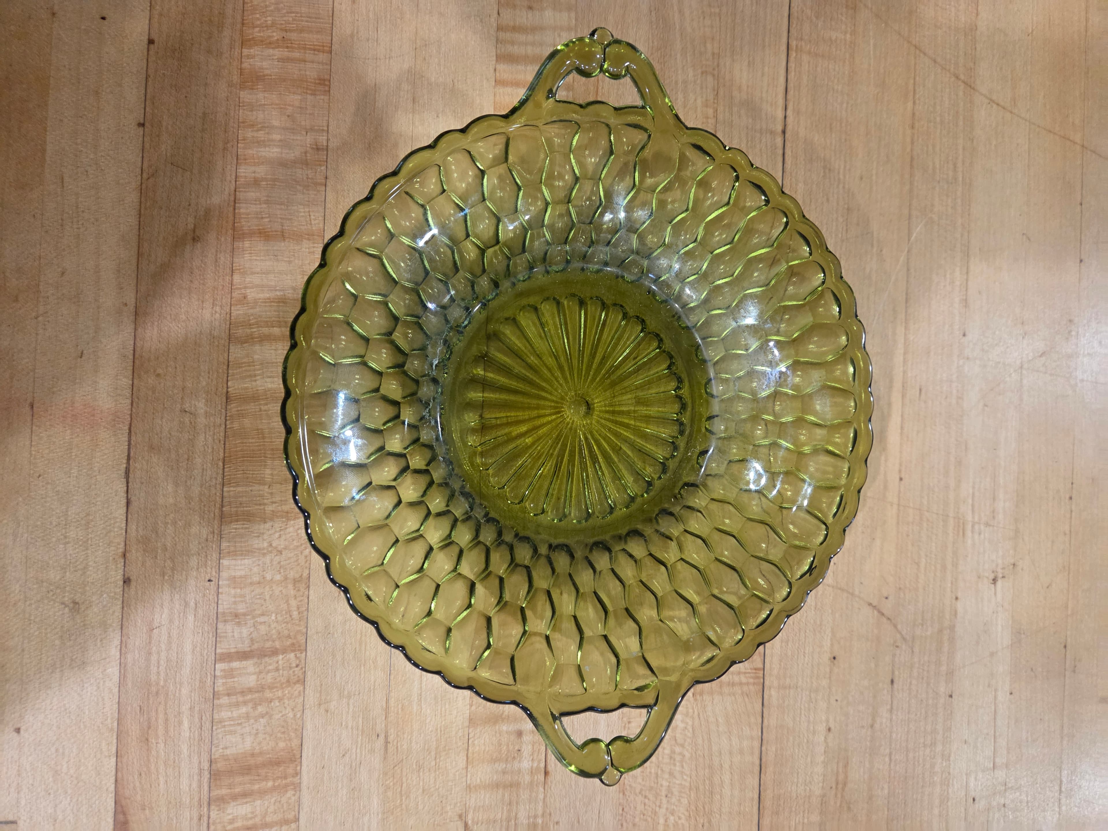 Vintage Indiana Glass Honeycomb Avocado Green Handled Bowl 9"