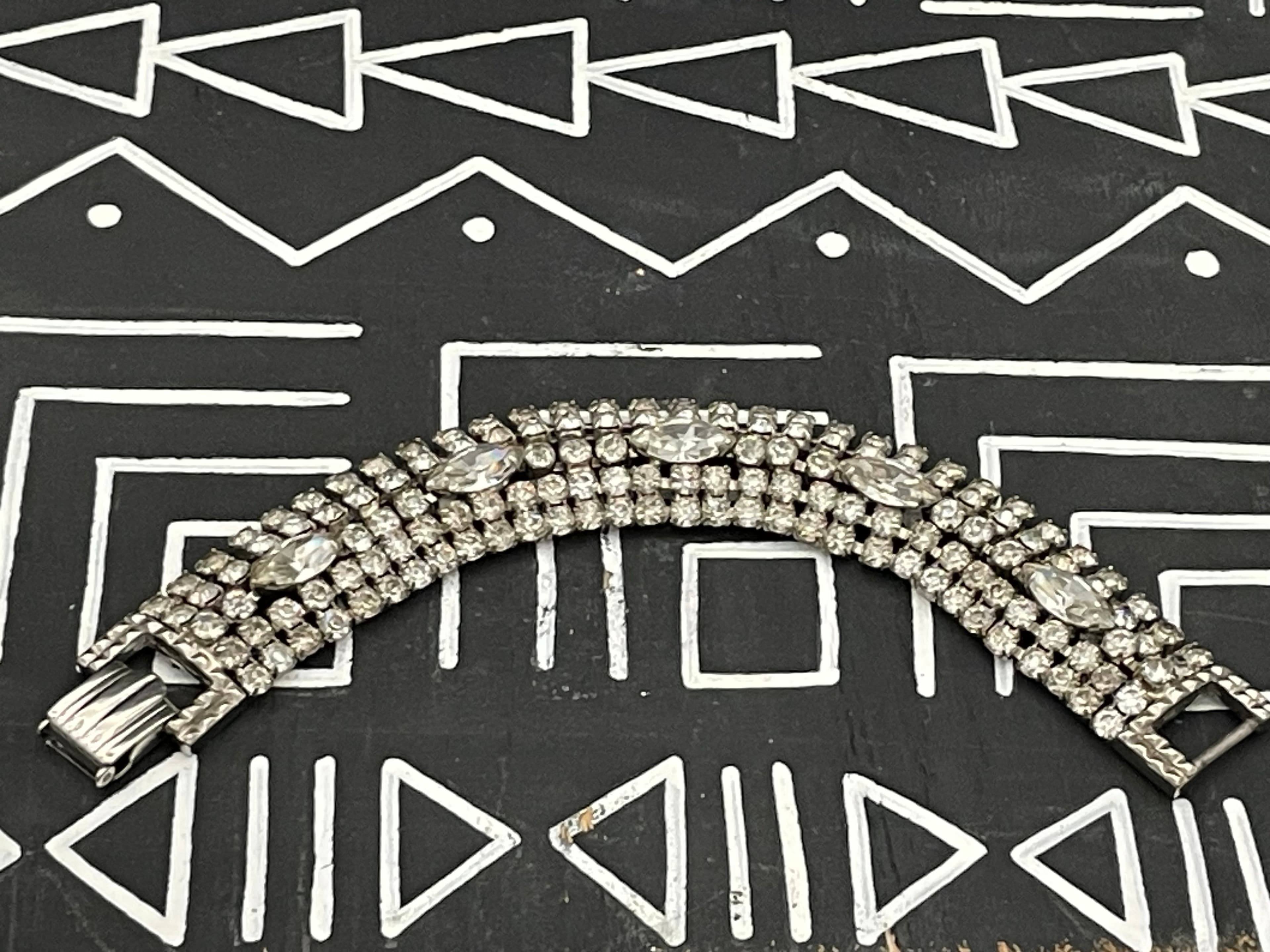 Vintage Wide Rhinestone Bracelet Silver Tone Navette Crystal Statement Bracelet - Thumbnail 5