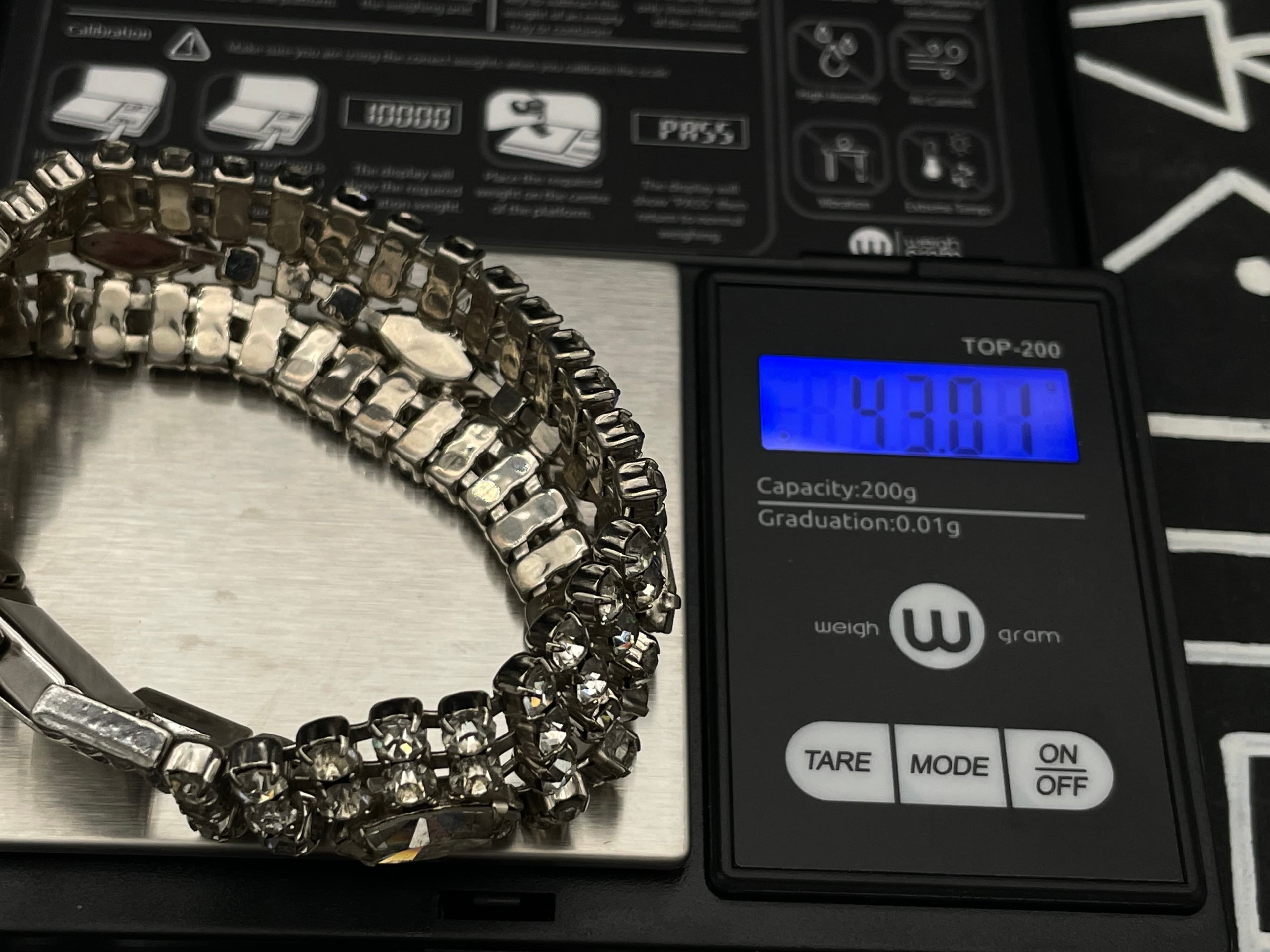 Vintage Wide Rhinestone Bracelet Silver Tone Navette Crystal Statement Bracelet - Thumbnail 15